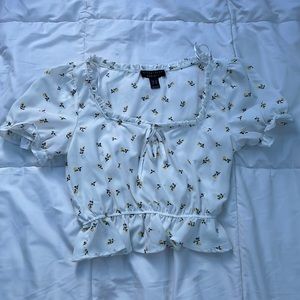 Boutique brand floral blouse!